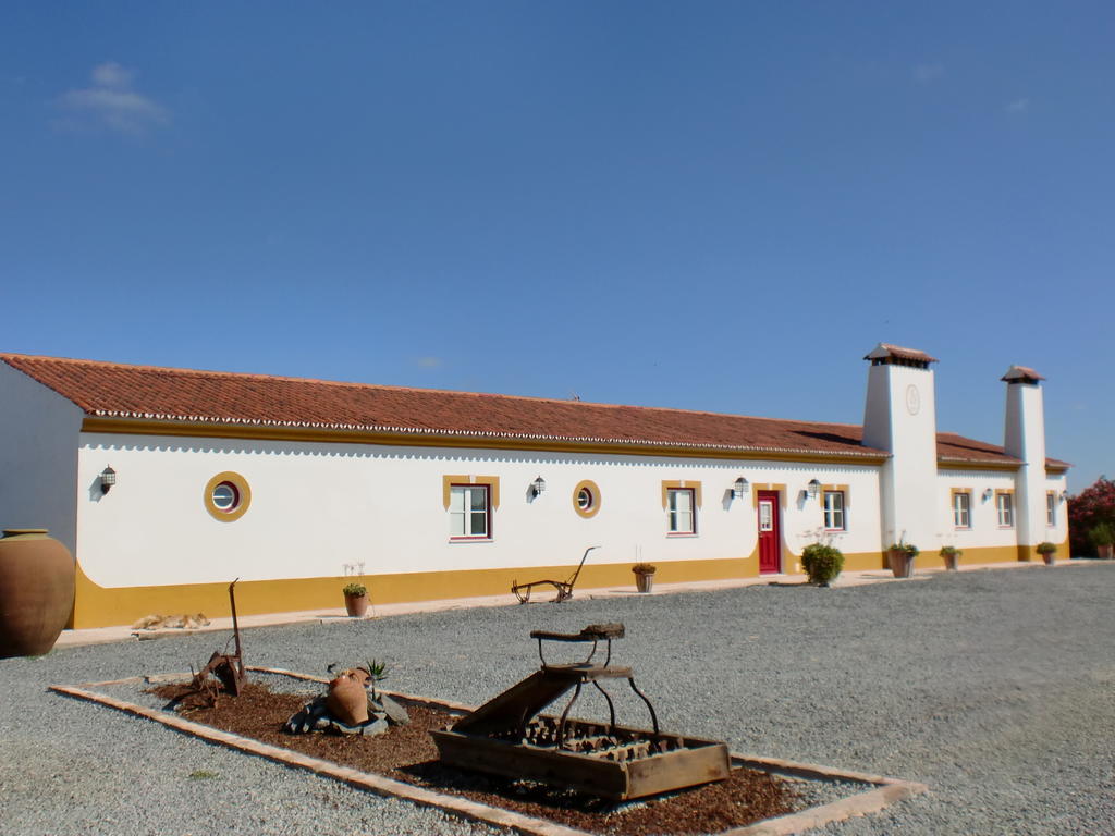 Monte Chalaca - Turismo Rural Ferreira Do Alentejo Exterior foto