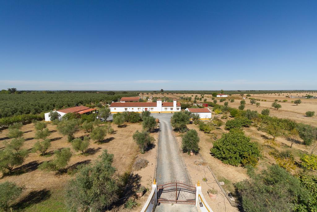Monte Chalaca - Turismo Rural Ferreira Do Alentejo Exterior foto